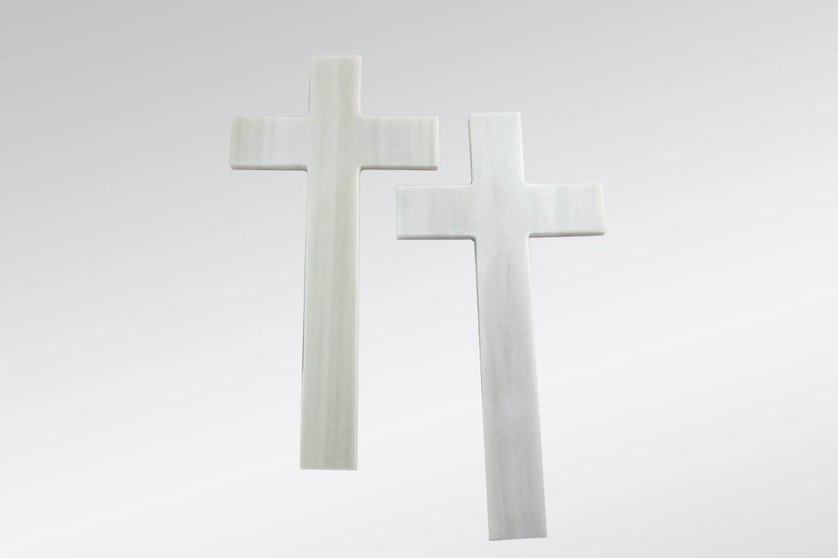 Cruz mármol blanco