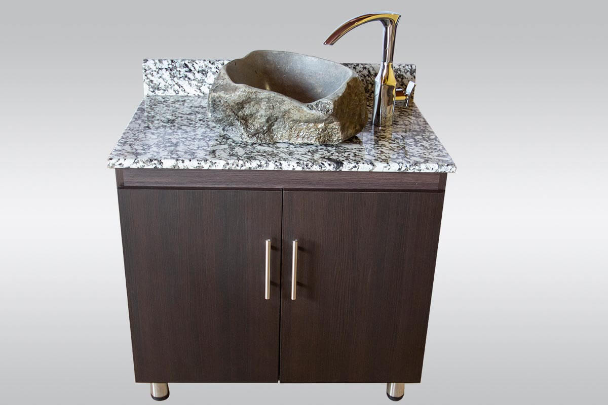 Lavamanos de piedra de río