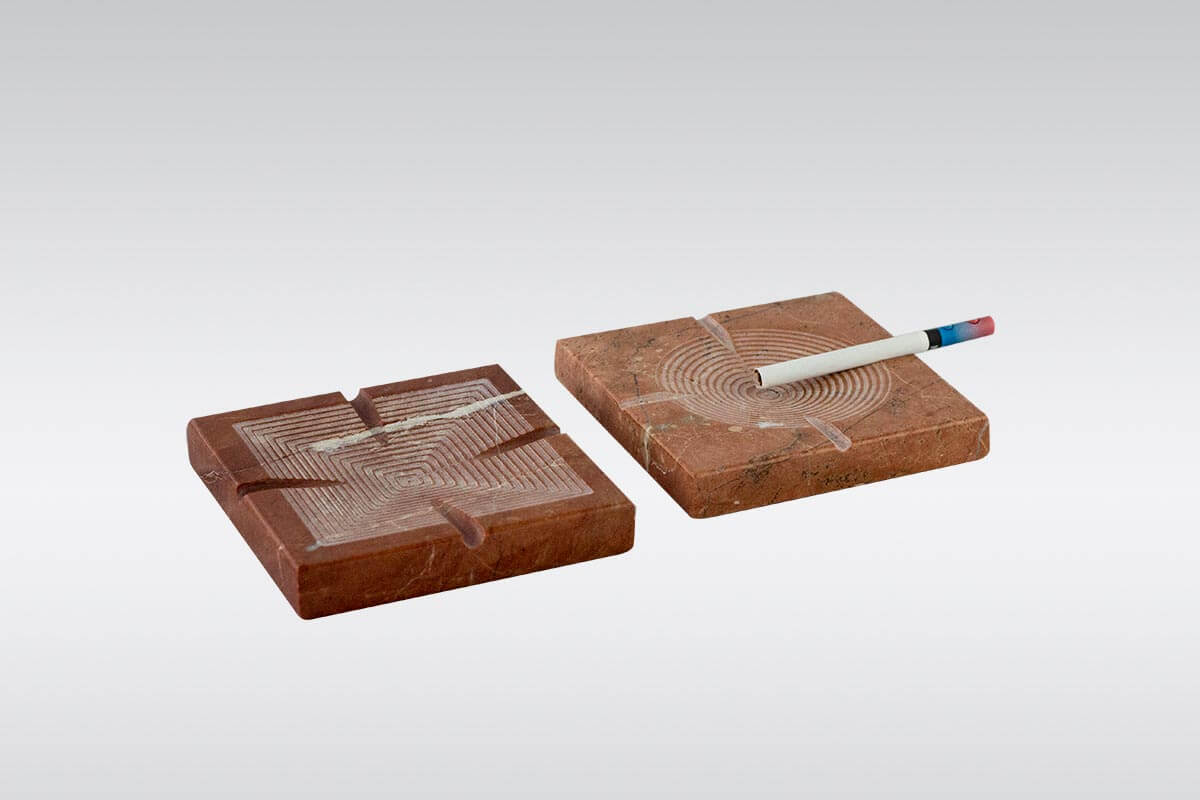 Cenicero de mármol Rojo Alicante